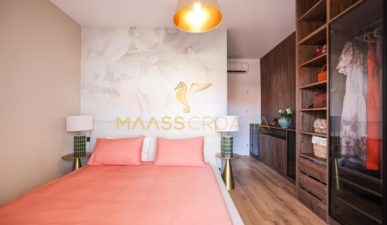 PHOTO-2025-09-25-09-47-40 (2)