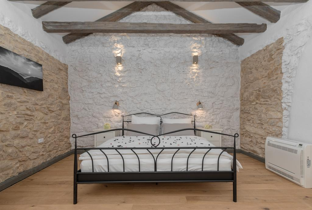 Romantische Steinvilla in Crikvenica - Kvarner Gebiet