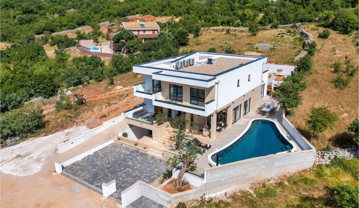 Neue Villa mit Meerblick in der Nähe von Zadar