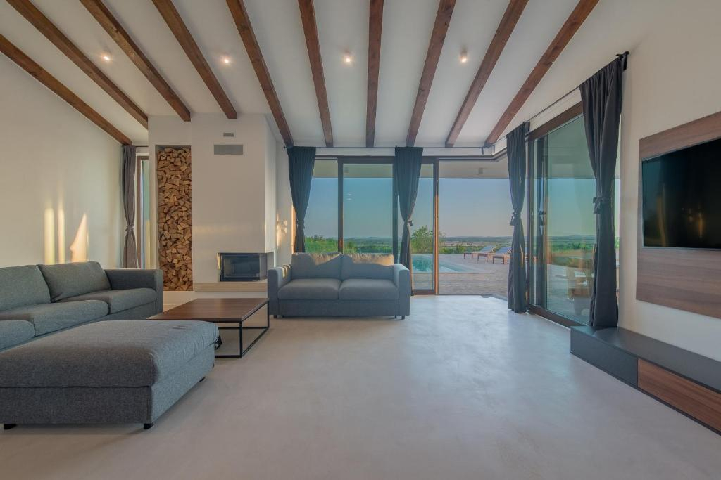Anspruchsvolle moderne Villa mit fantastischem Blick - Region Zadar