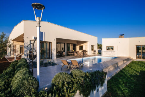 Erdgeschossvilla im amerikanischen Stil - Zadar