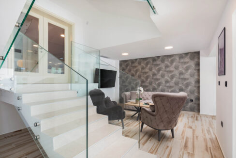 Neue moderne Villa mit Meerblick in der Nähe von Šibenik