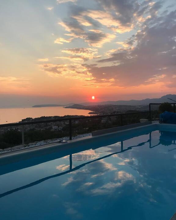 Stadtvilla mit Panoramablick – Split