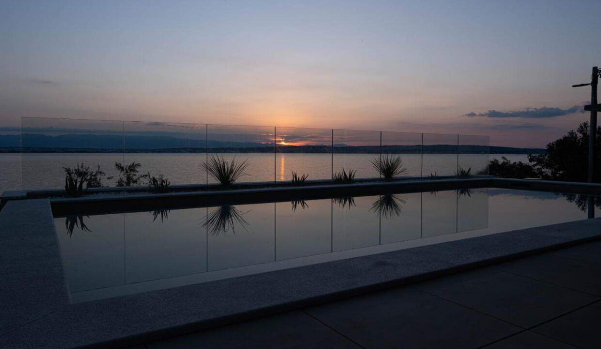 Moderne Villa mit Meerblick auf der Insel Ugljan