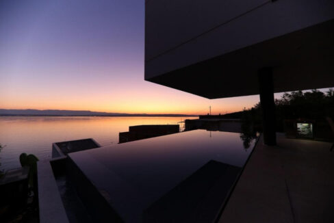 Neue Villa mit Meerblick auf Ugljan