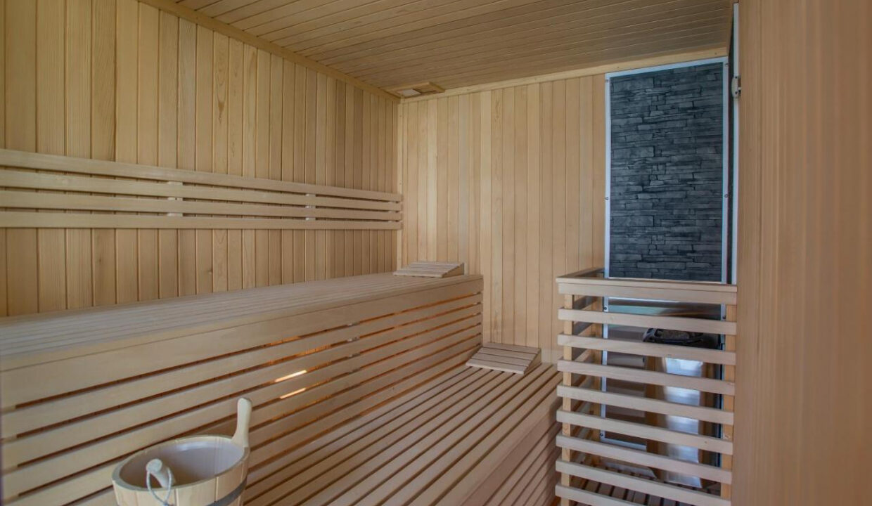 Zeitgenössische Oase, ein luxuriöser moderner Villenrückzugsort, Region Pore?