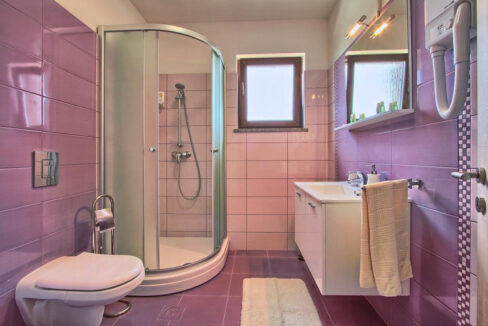 Schönes Einfamilienhaus in der Vorstadt von Pula