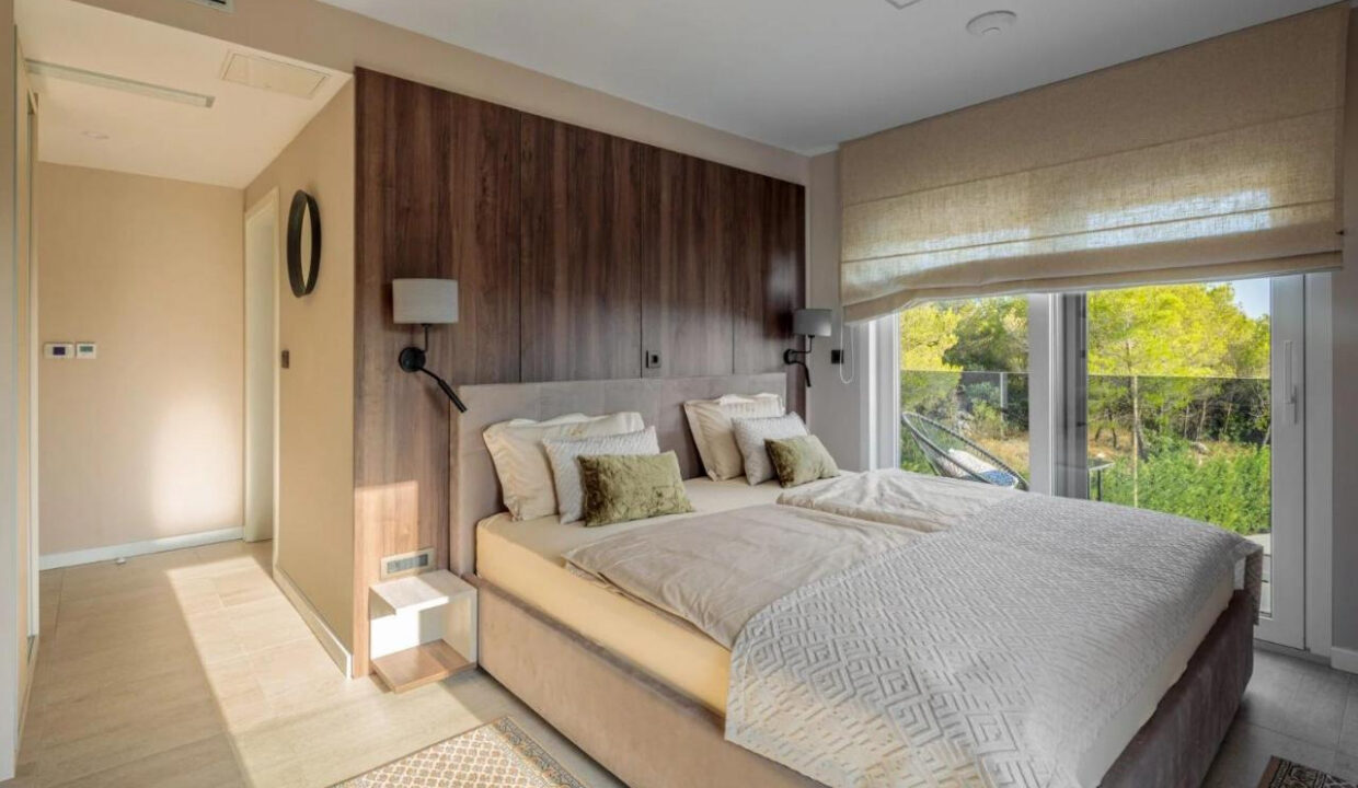 Neues Haus in der Nähe von Šibenik