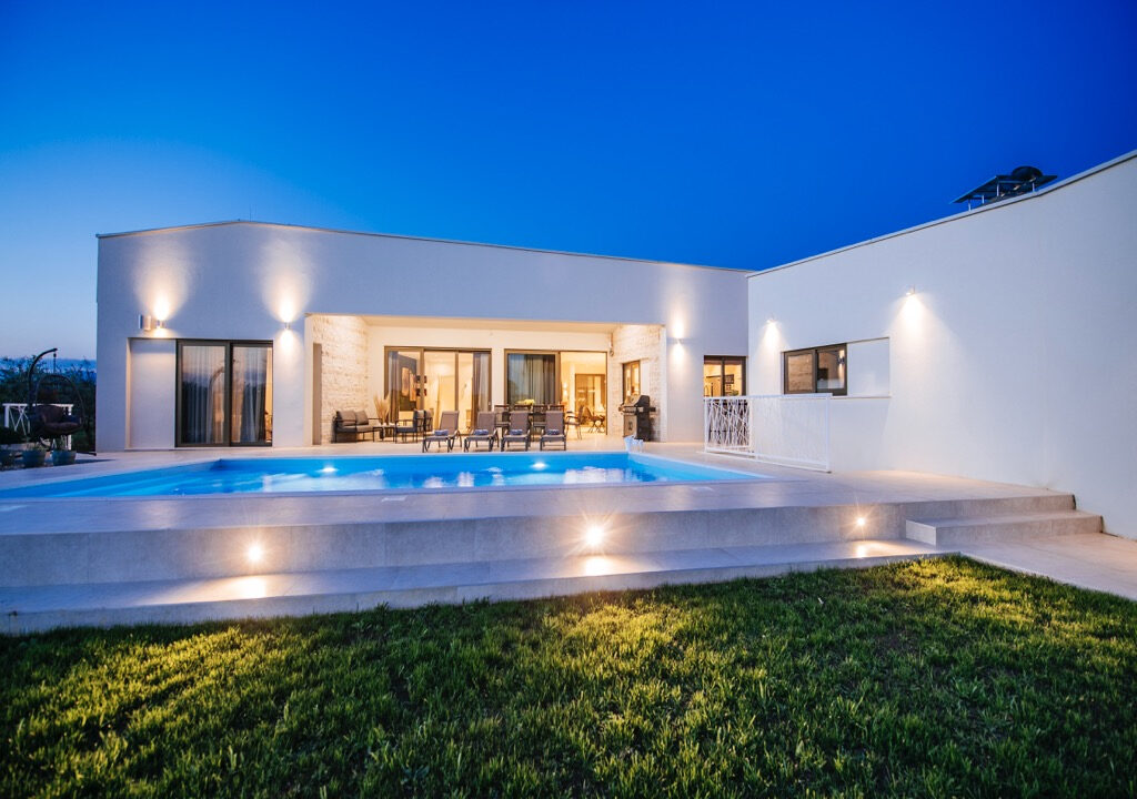 Erdgeschossvilla im amerikanischen Stil - Zadar