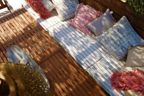 Weißes Haus mit Meerblick auf der Insel Vis