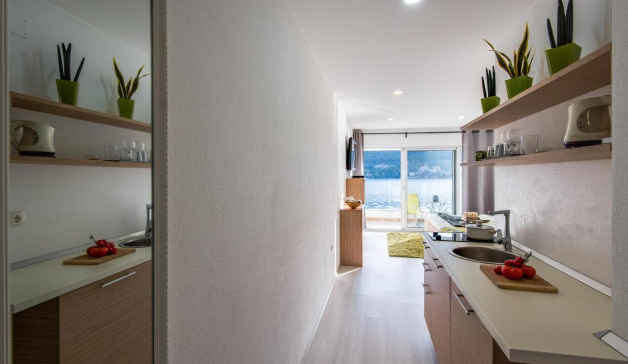 Haus am Wasser in Sibenik