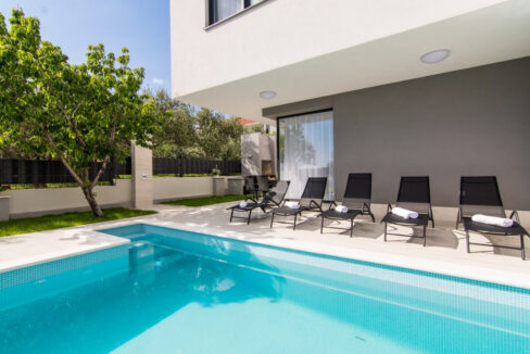 Anspruchsvolles Haus mit Meerblick in Kasteli, Split