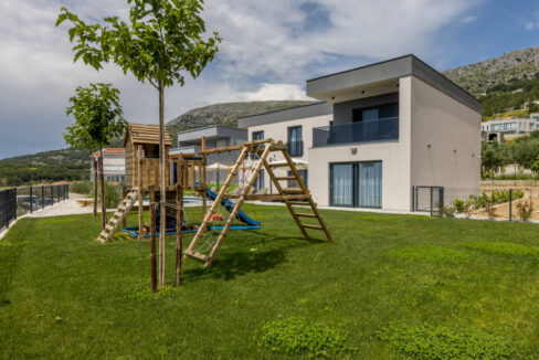 Neues Meerblick-Ferienhaus Podstrana