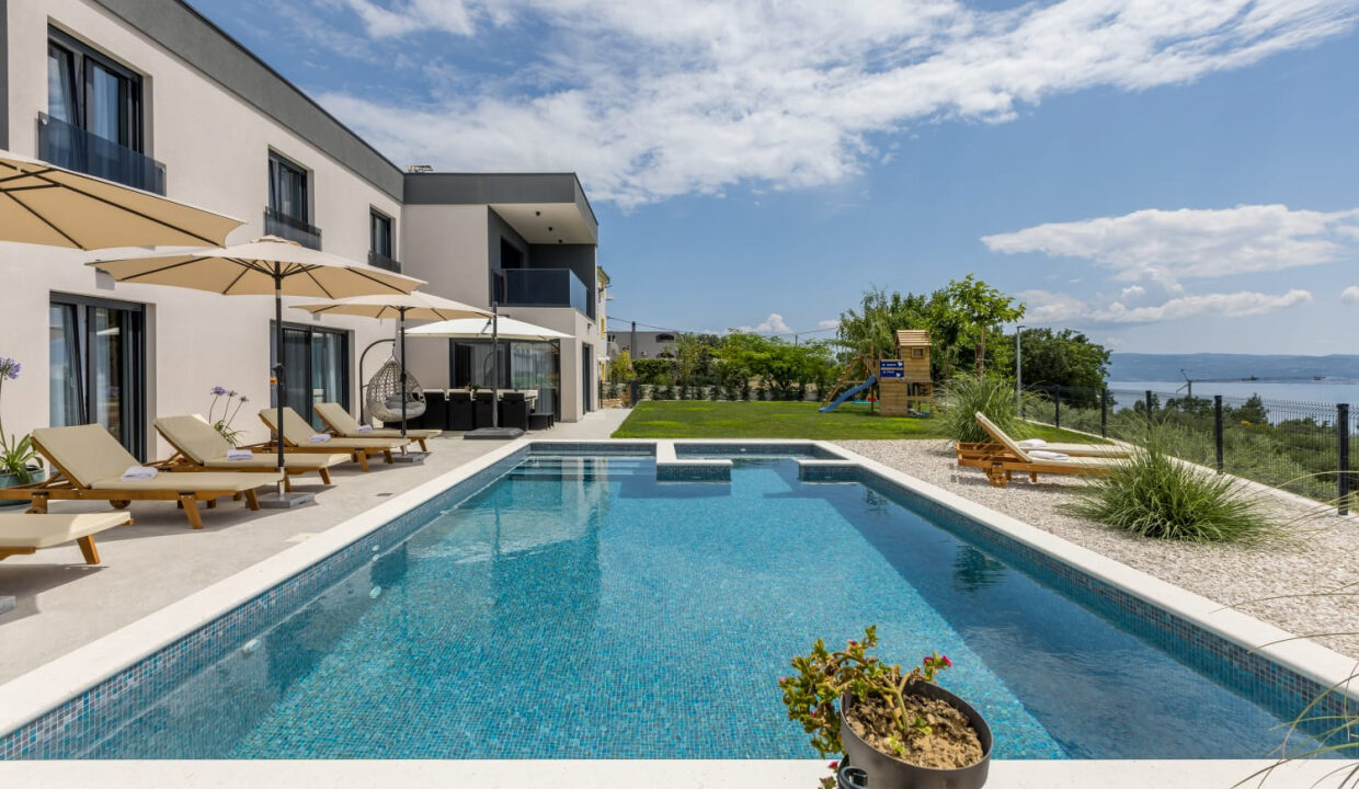 Neues Meerblick-Ferienhaus Podstrana