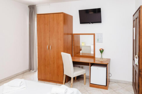 Grundstücke am Meer Tribunj