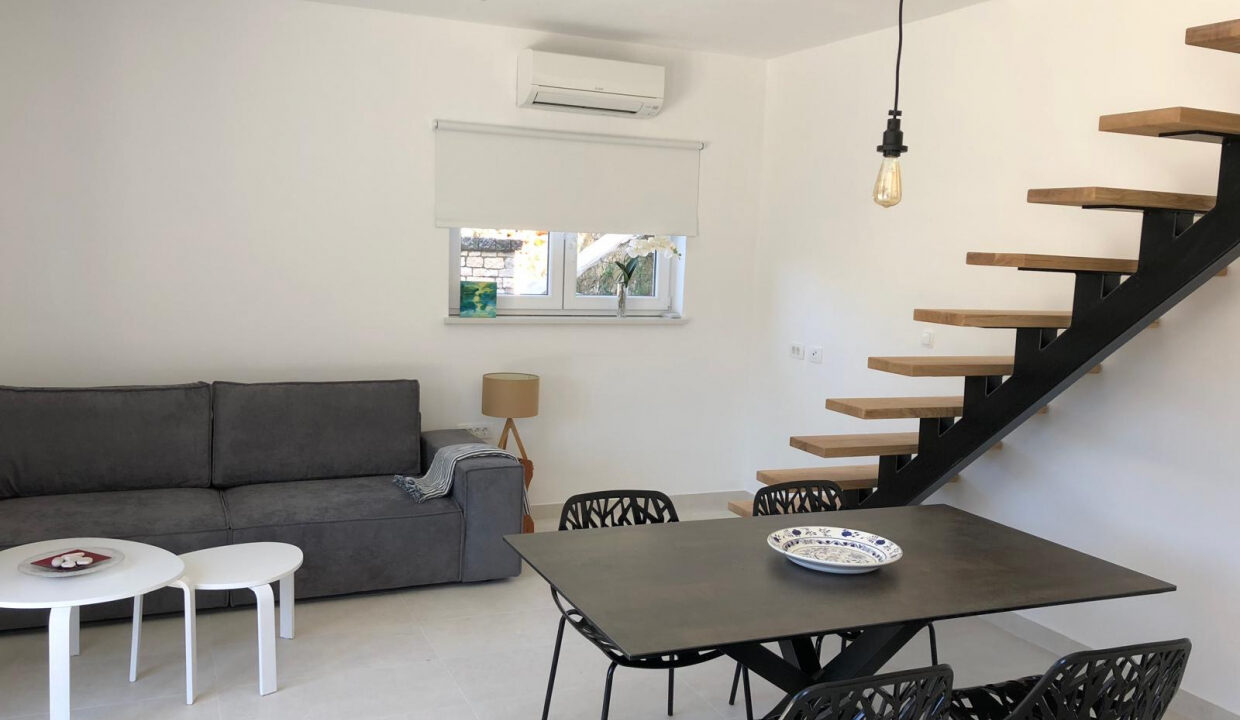 2 Stilvolle Häuser Dugi Otok