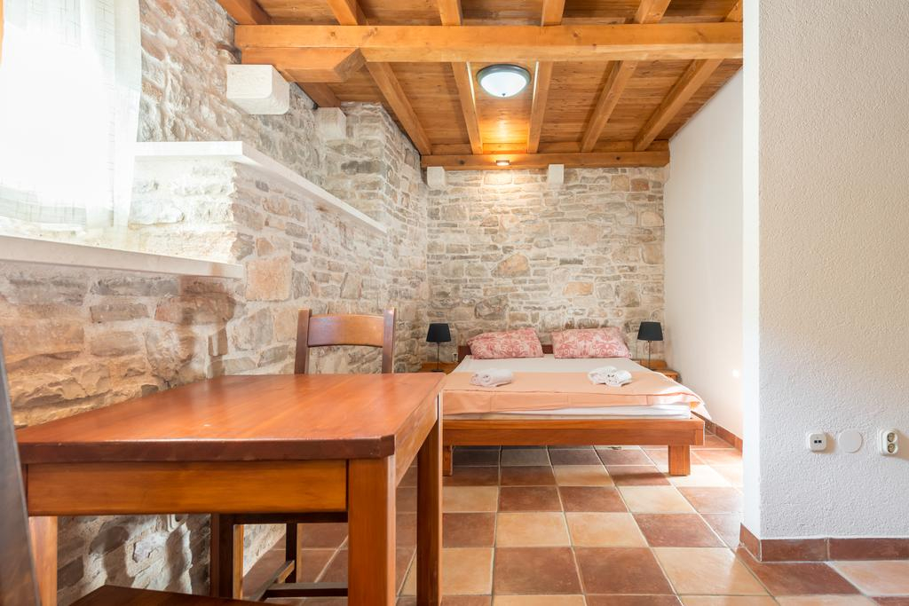 Steinerbehaus - Insel Solta