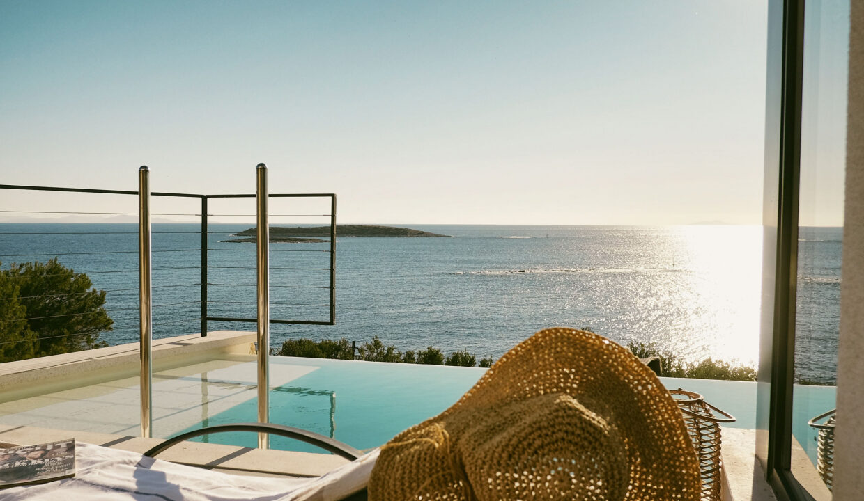 Weißes Haus mit Meerblick auf der Insel Vis