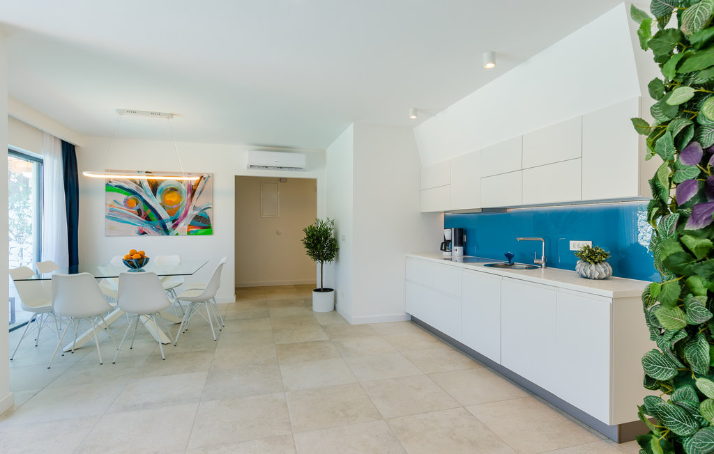 Weiße Villa am Meer mit extra Grundstück - Dubrovnik