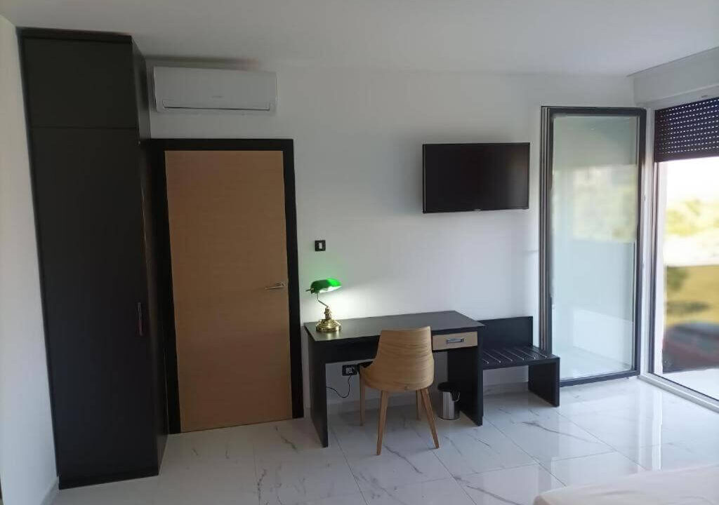 Modernes Gebäude Rogoznica