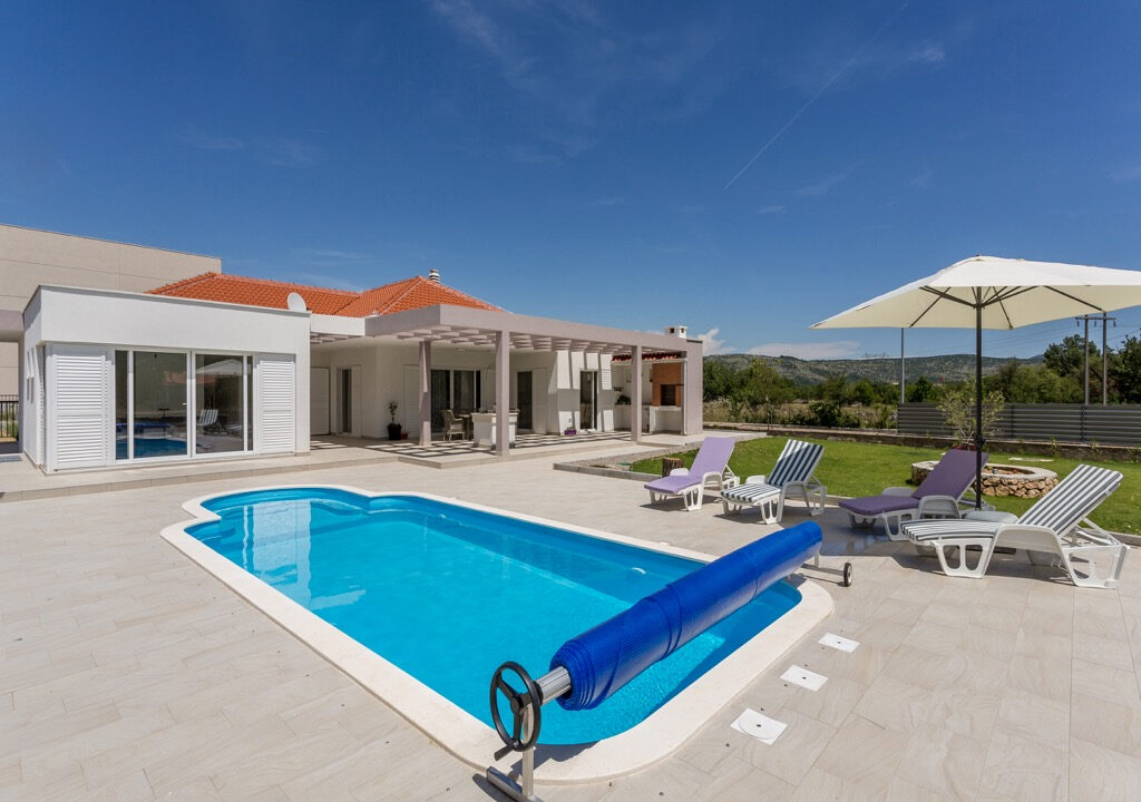 Atemberaubende moderne Villa - Region Split