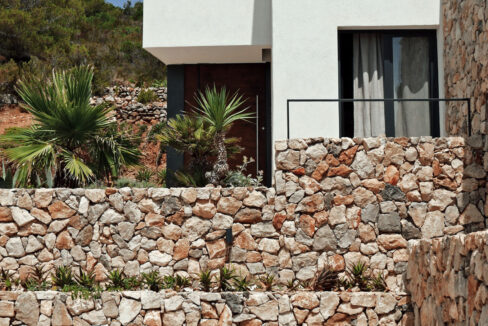 Weißes Haus mit Meerblick auf der Insel Vis