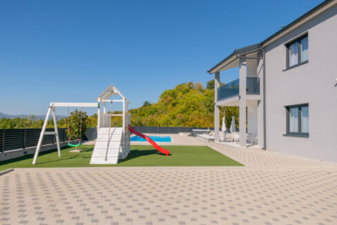 Großzügiges Einfamilienhaus - Stadt Imotski