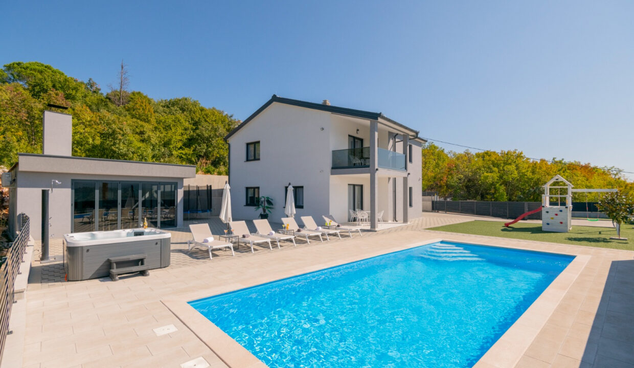 Großzügiges Einfamilienhaus - Stadt Imotski