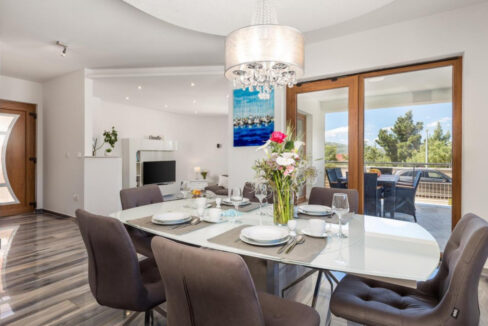 Wunderschöne Villa mit Meerblick in der Region Zadar