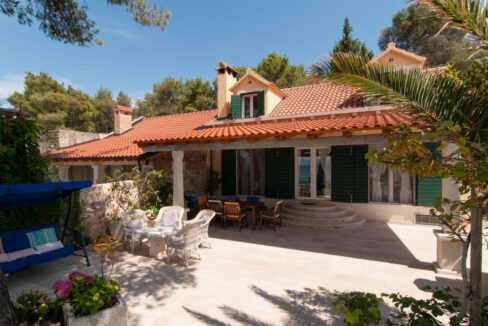 Haus am Strand auf der Insel Brac