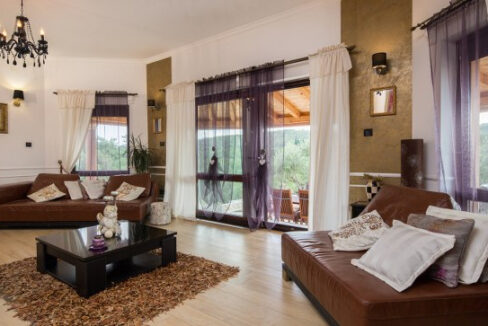 Tropisch anmutende Villa in der Nähe des Nationalparks Krka