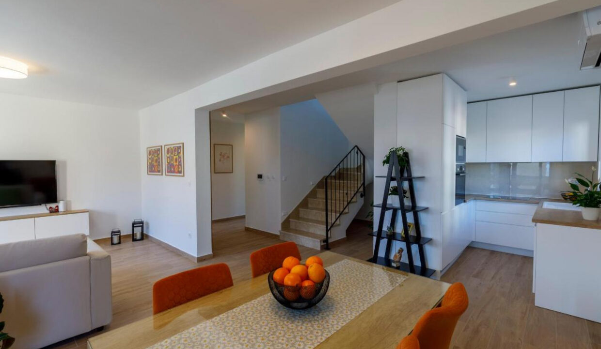 Neues Haus in Kastel Sucurac, Split