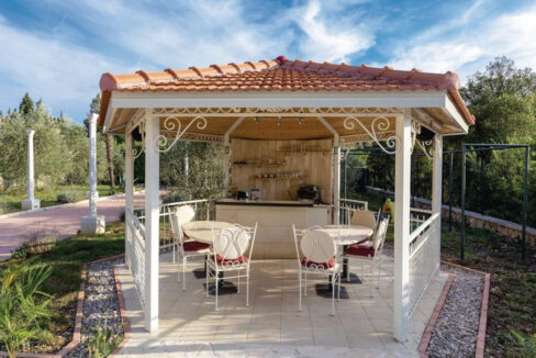 Imperial Style Villa mit Schwimmbad - Dorf Klek