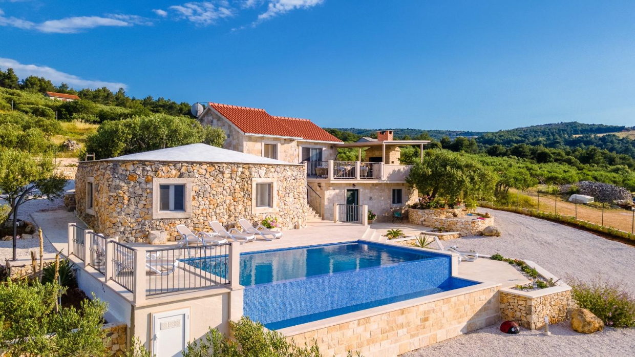 Steinhaus auf der Insel Brac