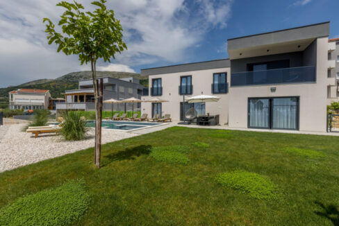 Neues Meerblick-Ferienhaus Podstrana