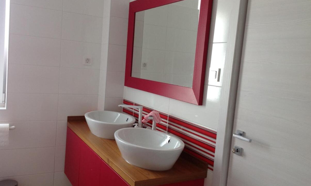 Erstaunliche Villa direkt am Meer auf der Insel Rab