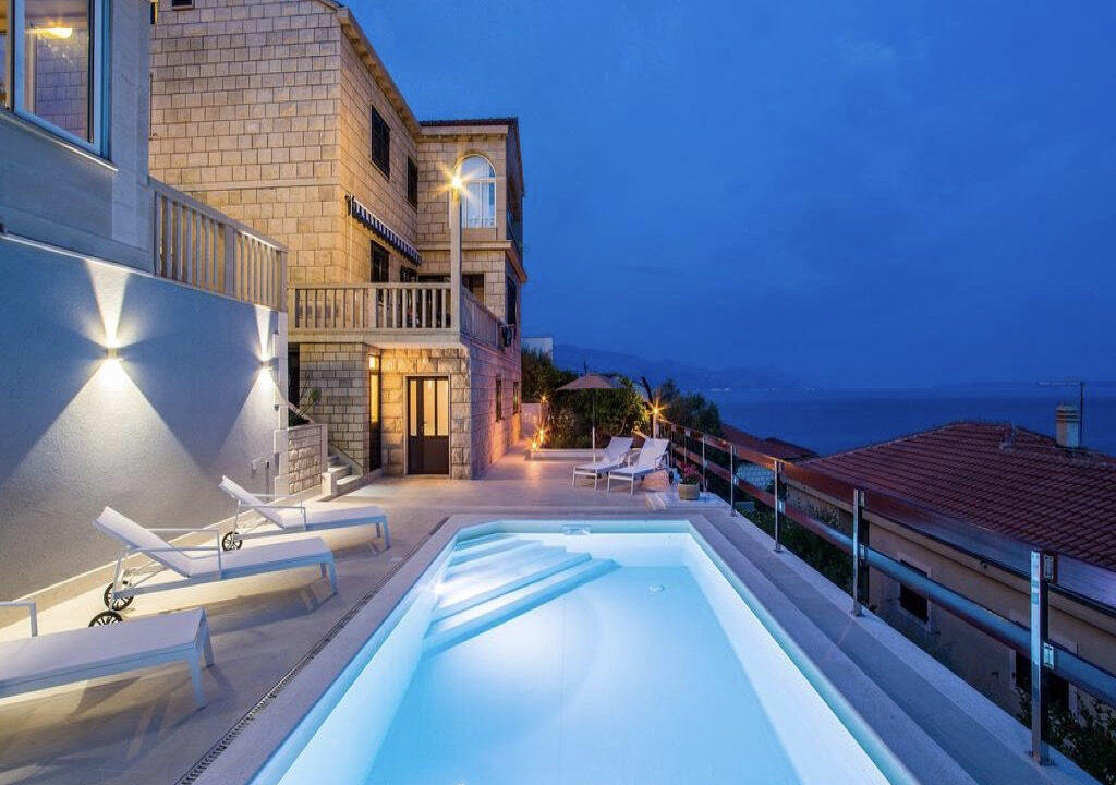 Steinhaus mit Meerblick auf der Insel Brac