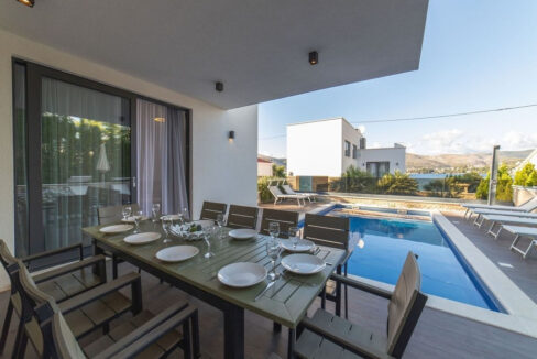 Städtische Villa auf einer bezaubernden Insel Ciovo, Region Split