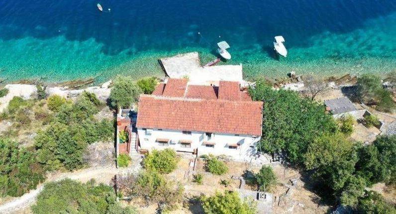 Haus am Meer auf der Insel Drvenik Veliki