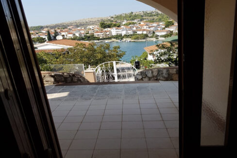 Haus mit Meerblick in Sibenik