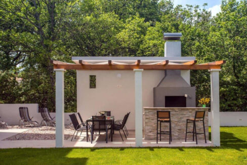 Modernes Haus in der Region Omis