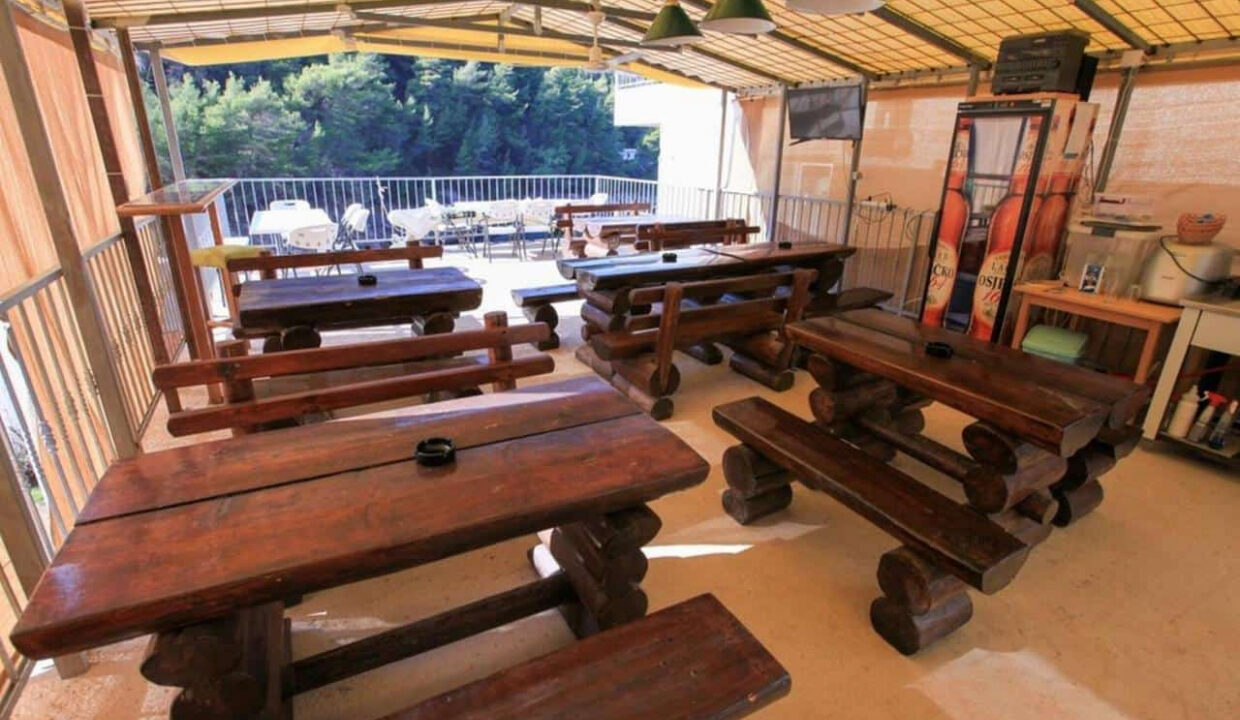 Traditionelles Haus am Meer auf der Insel Hvar