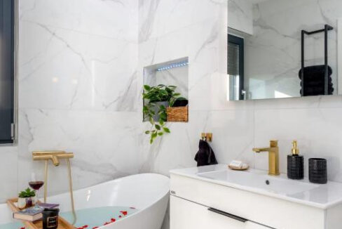 Neue moderne Villa bei Pula