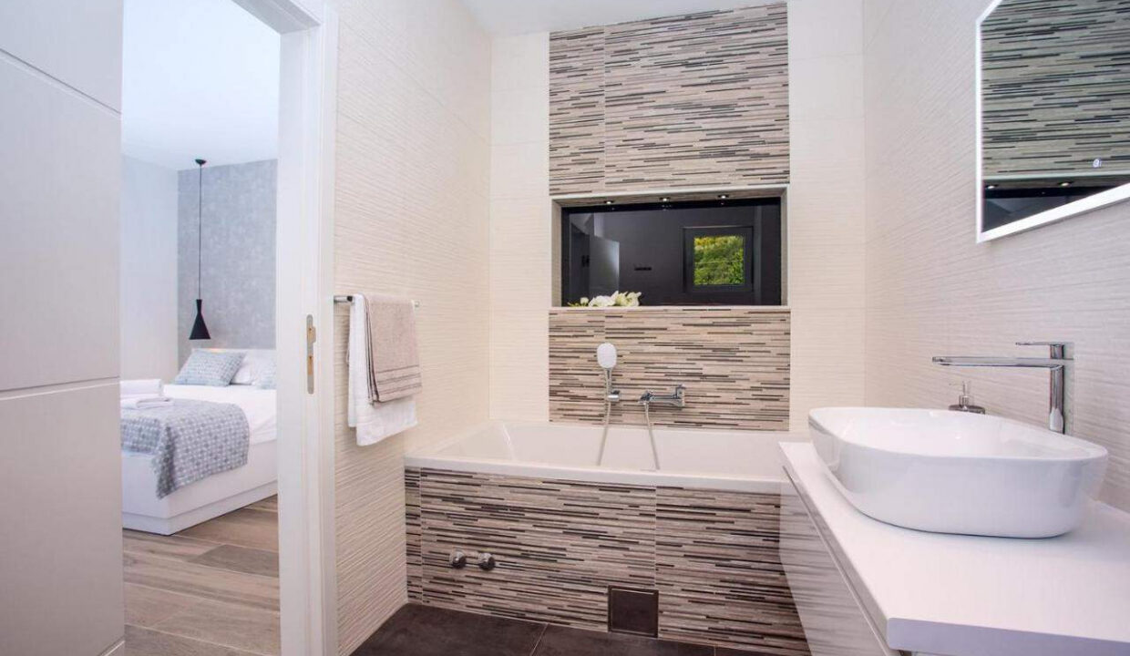 Modernes Haus in der Region Omis