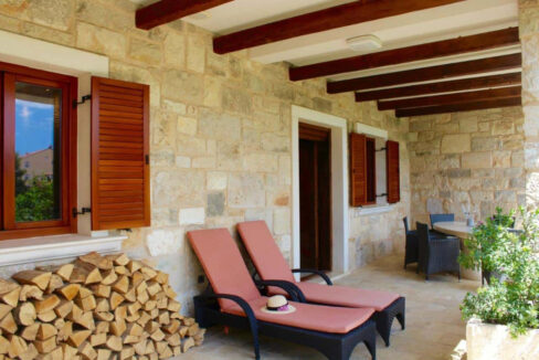 Erstaunliches Haus bei Pakostane