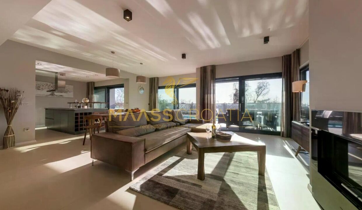 234578379