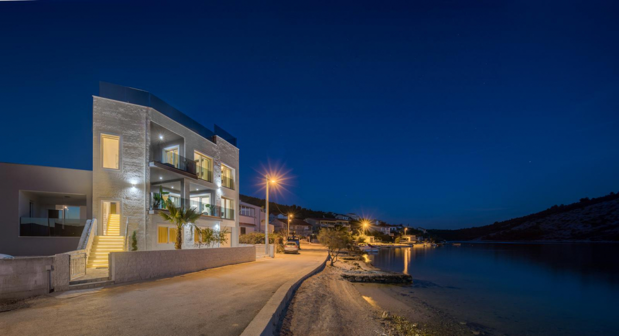 Villa am Meer in Vinisce
