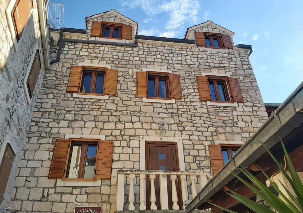 Steinhaus in Supetar Zentrum, Insel Brac