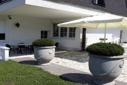 Haus im Kolonialstil in ländlicher Gegend - Pusca, Zagreb auf dem Lande